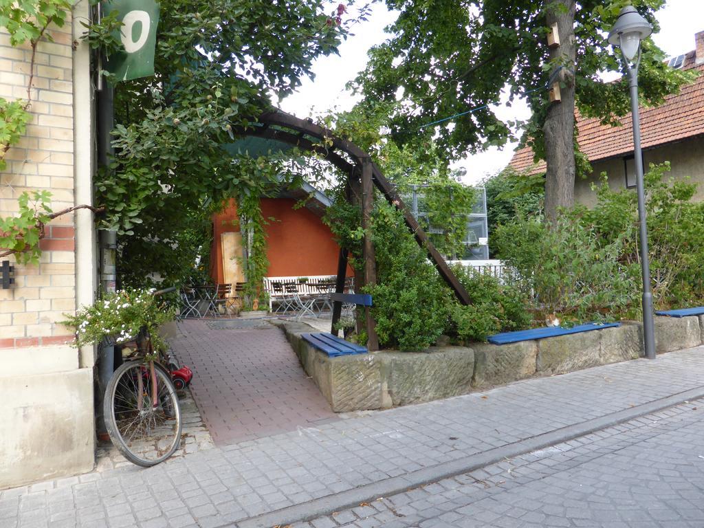 Ferienwohnung Friedrich Schiller, 2 Schlafzimmer, Balkon,Kostenloses Wifi, Naehe Zentrum, Йена Екстериор снимка